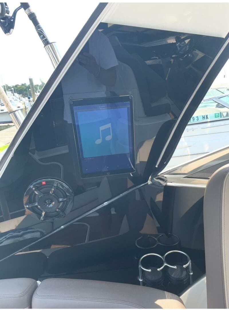 2016 Sea Ray 370 Sundancer