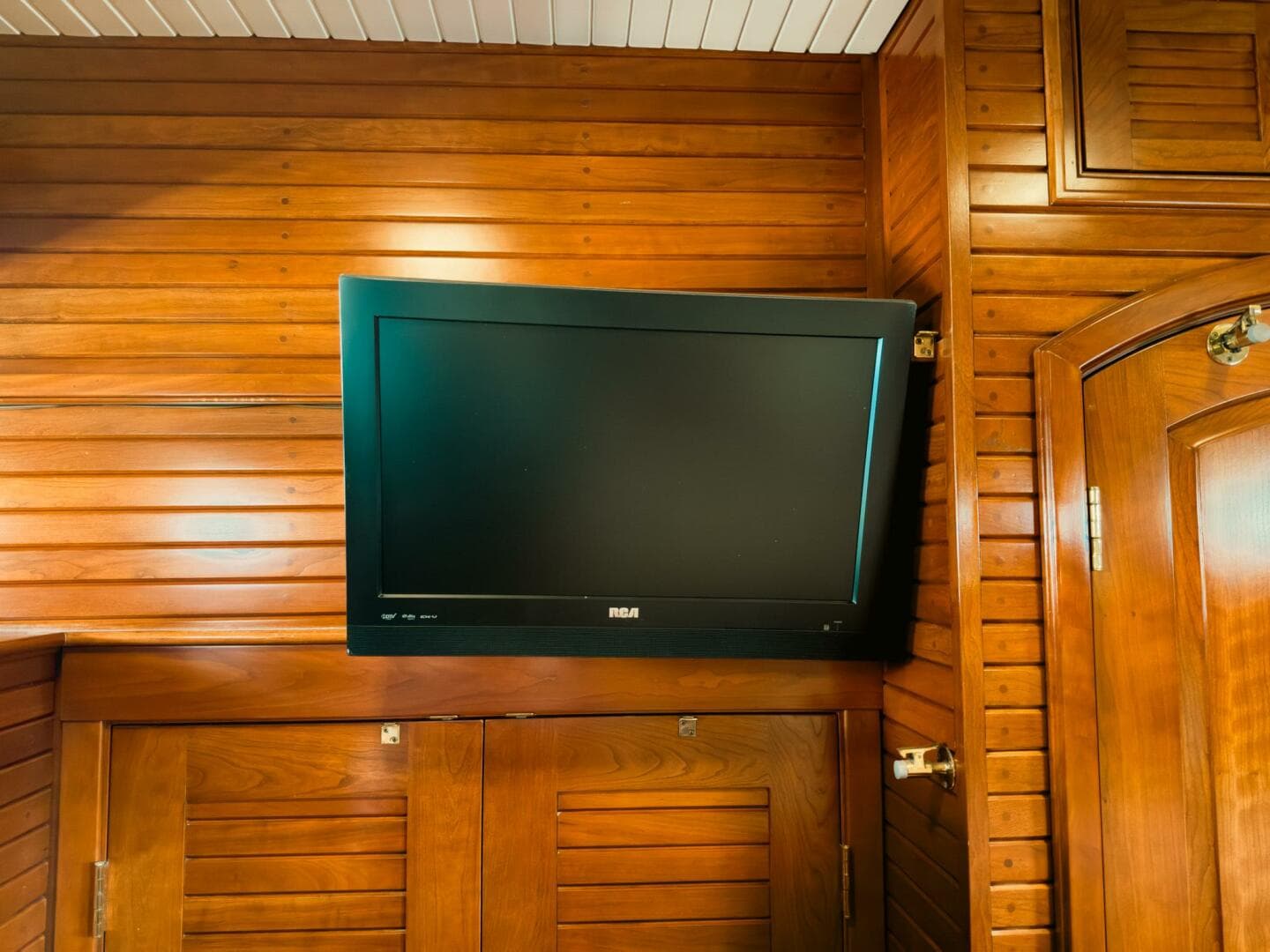 2002 Trawler Custom Aluminum