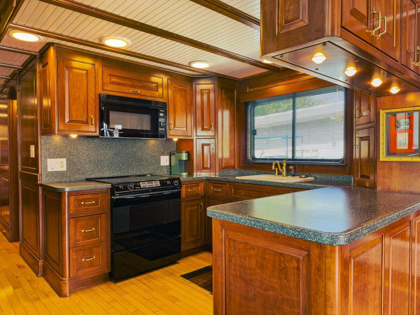 2002 Trawler Custom Aluminum