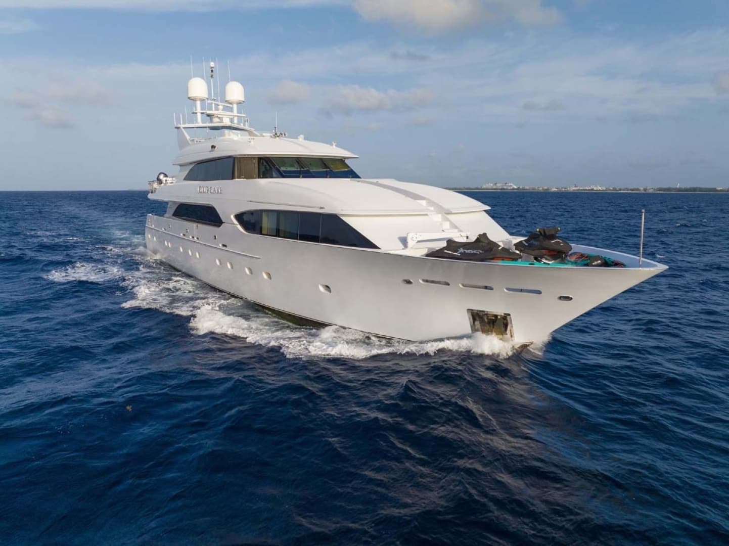 2001 Westship Skylounge