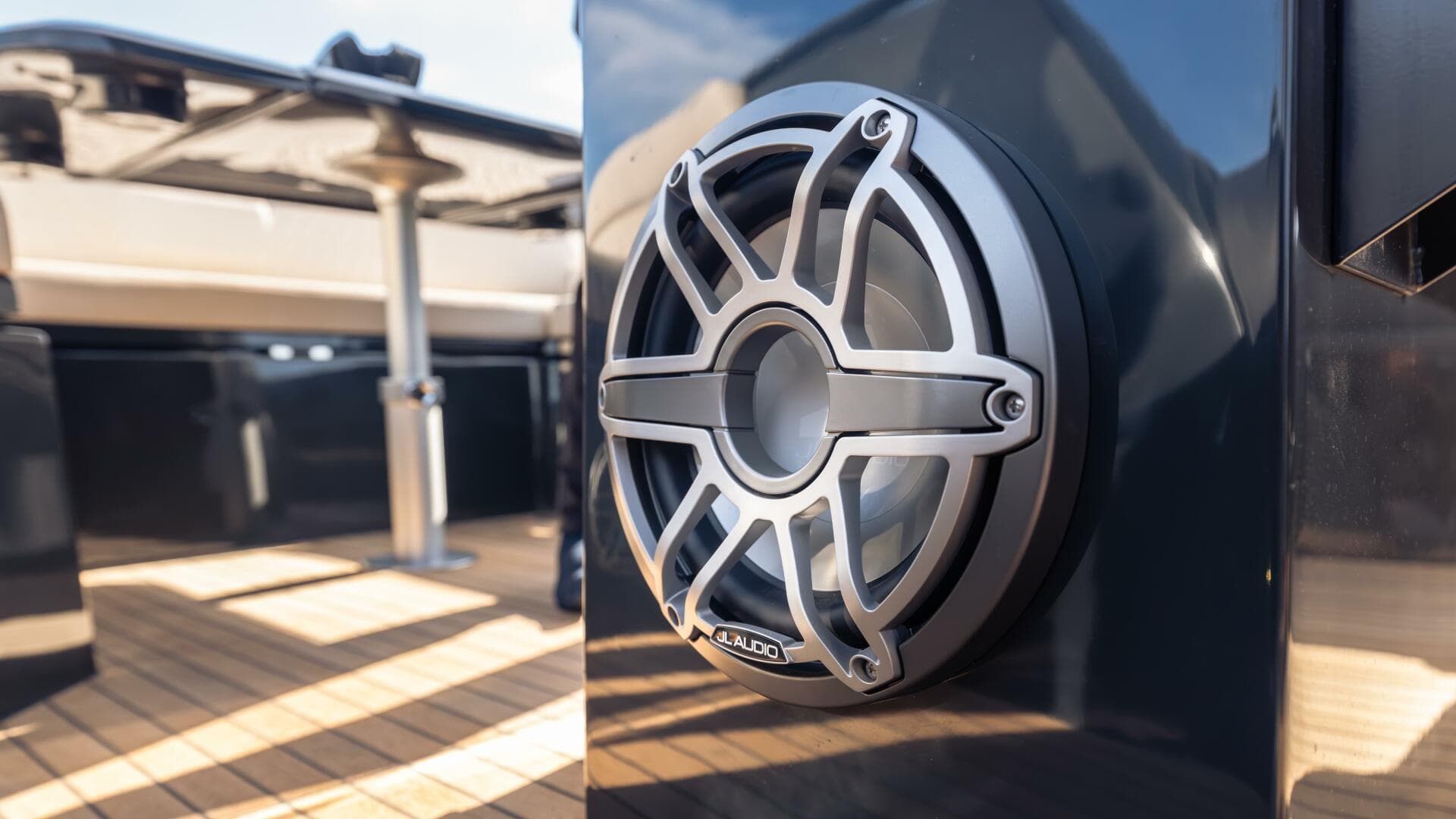 2025 Skipper darkgrey/macadima