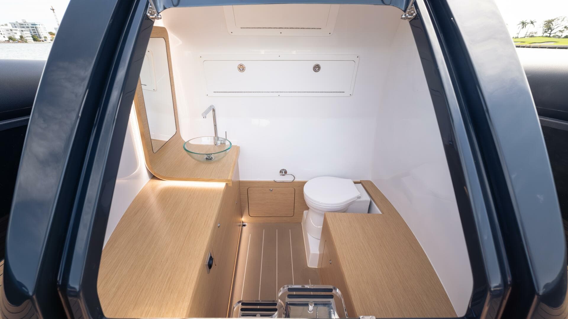 2025 Skipper darkgrey/macadima