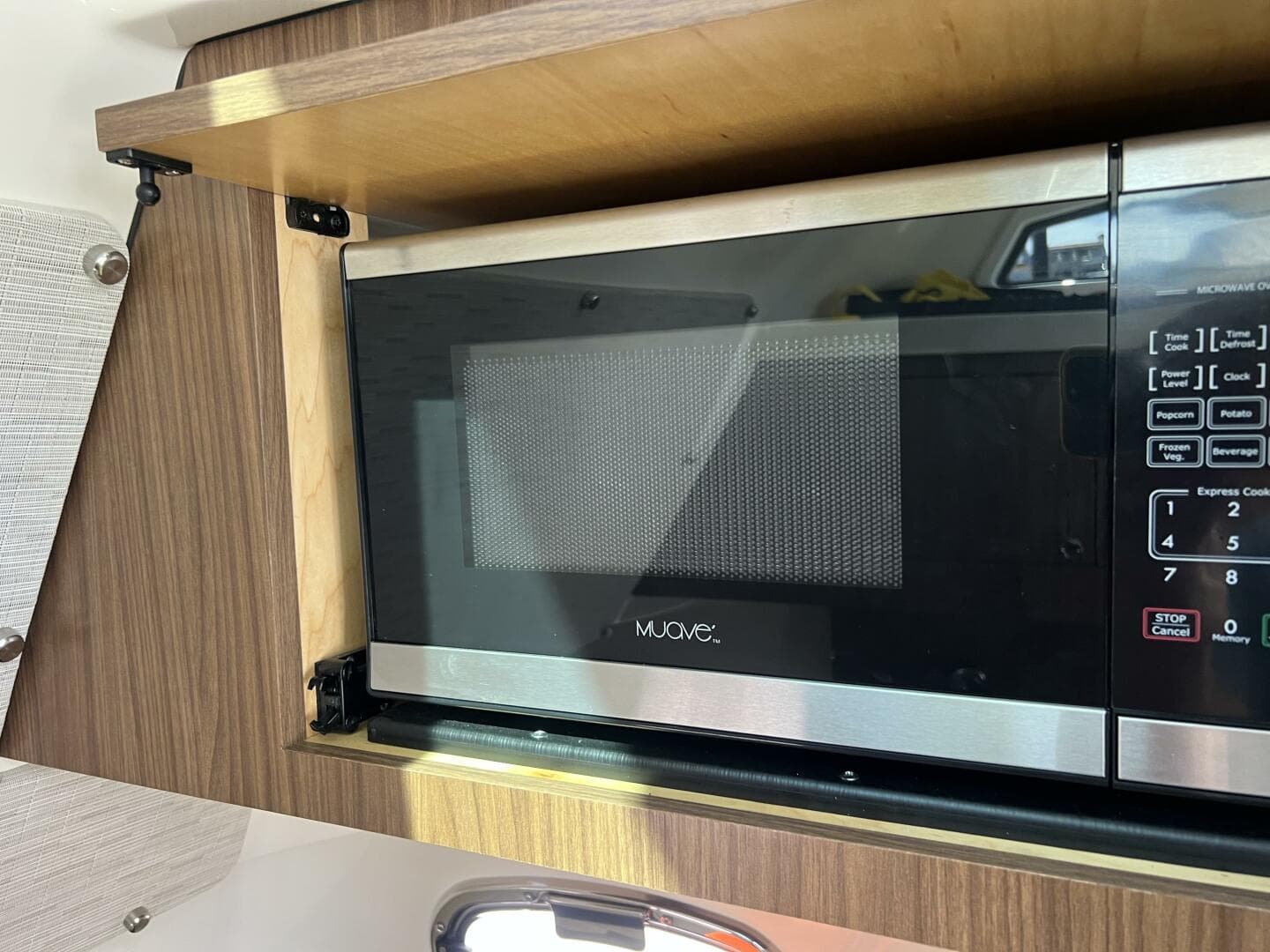 2018 Boston Whaler 38 Outrage - M22