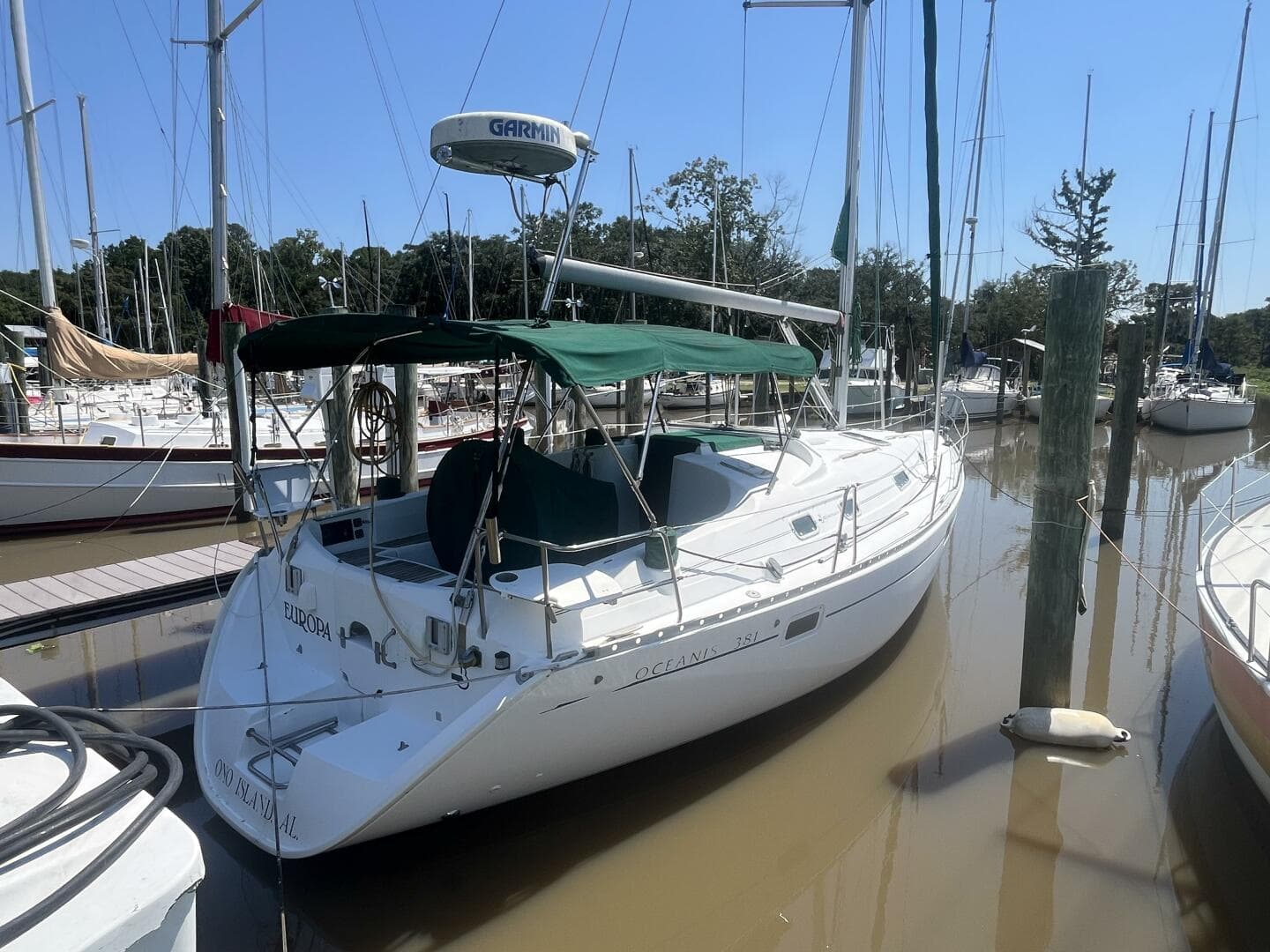 Beneteau Oceanis 381