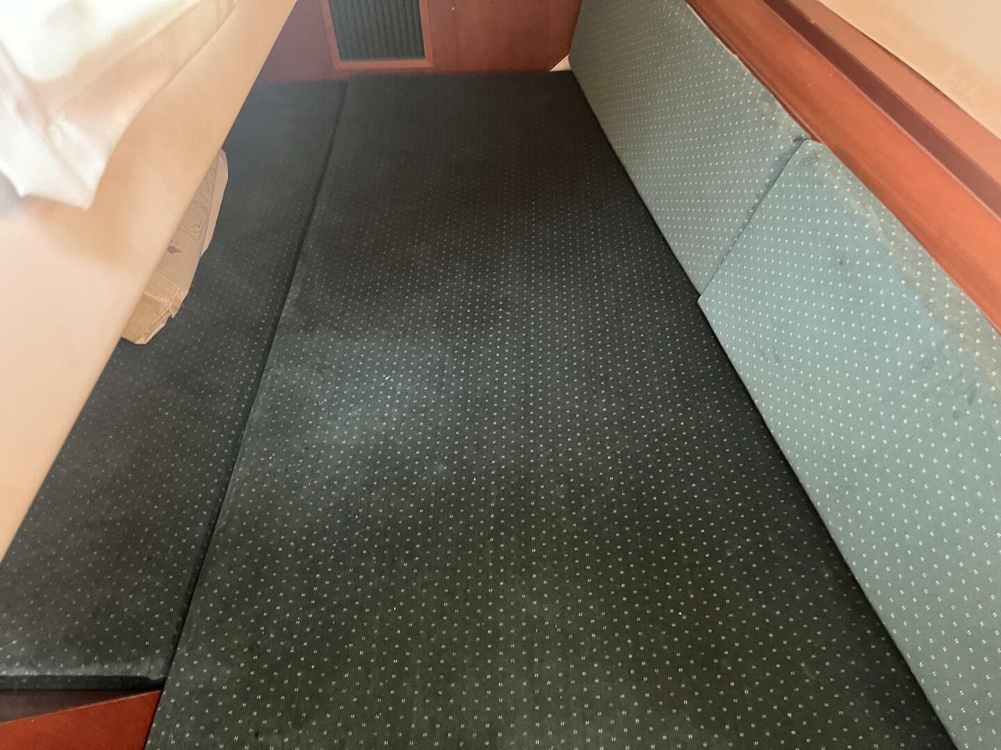 2001 Beneteau Oceanis 381