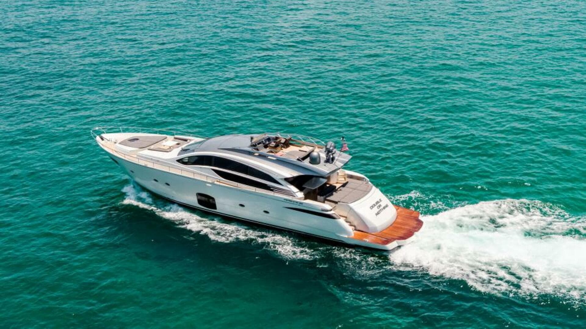 2017 Pershing 82 VHP
