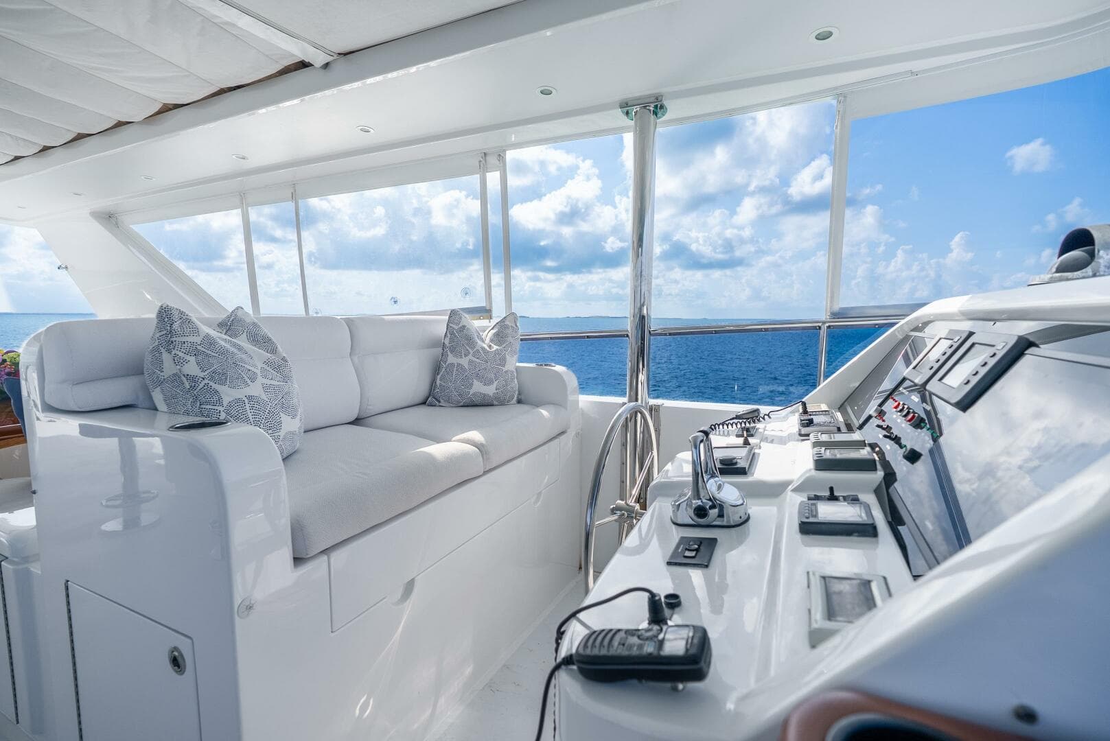 2010 Hargrave Raised Pilothouse