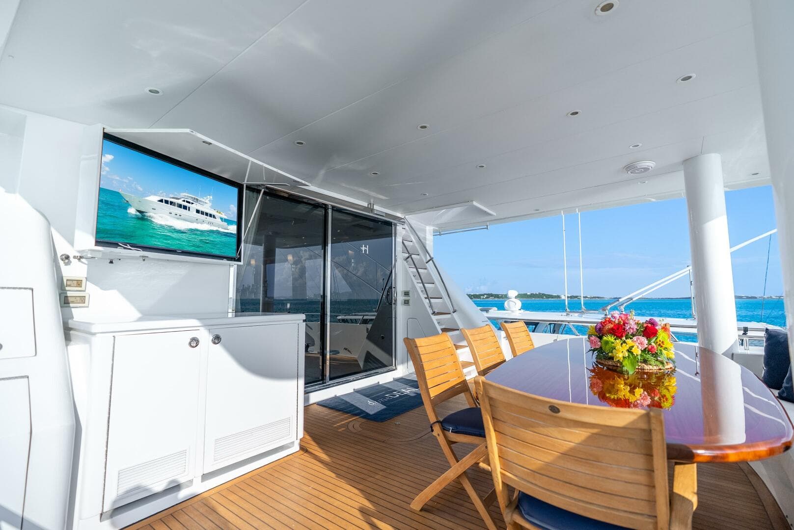 2010 Hargrave Raised Pilothouse