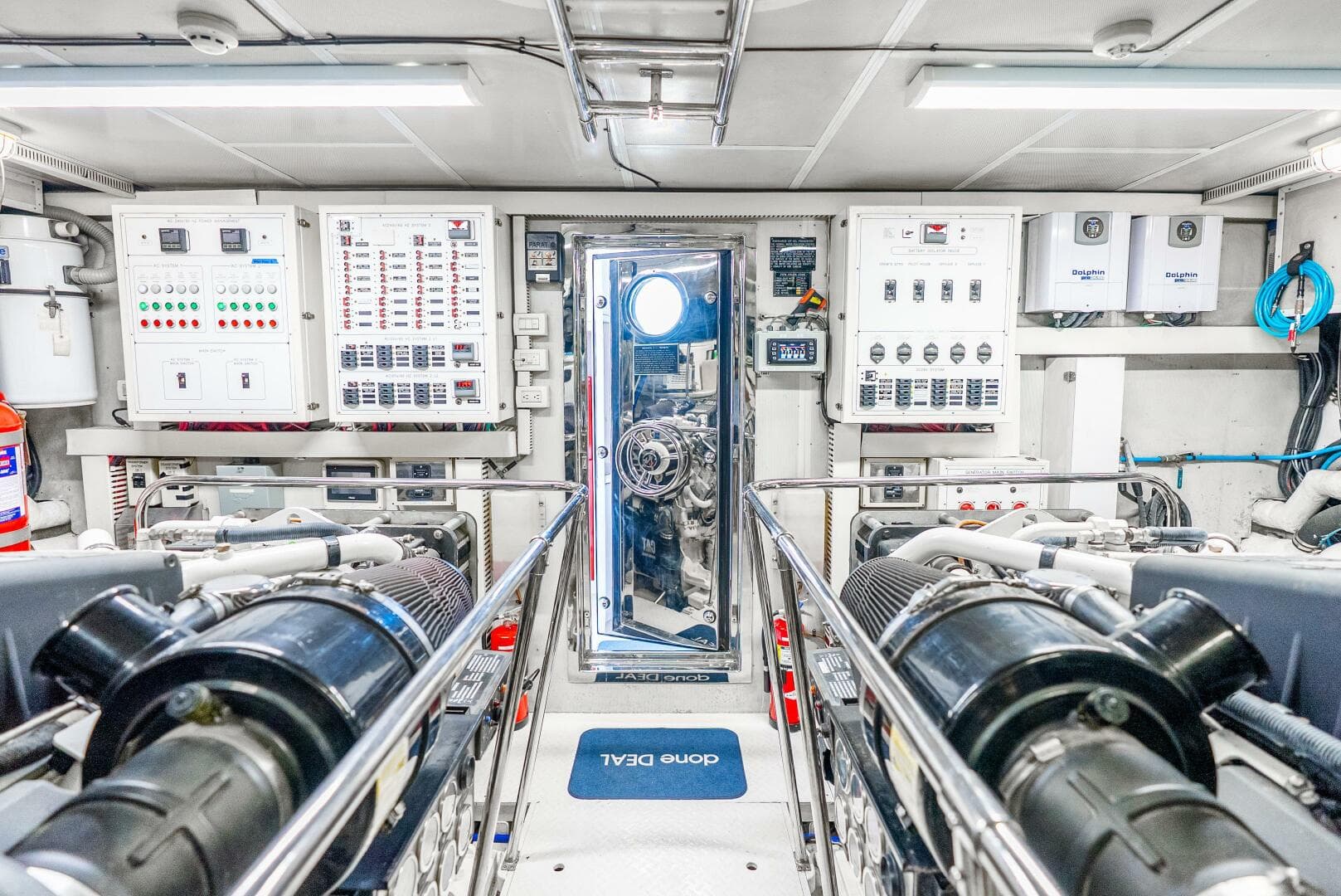 2010 Hargrave Raised Pilothouse