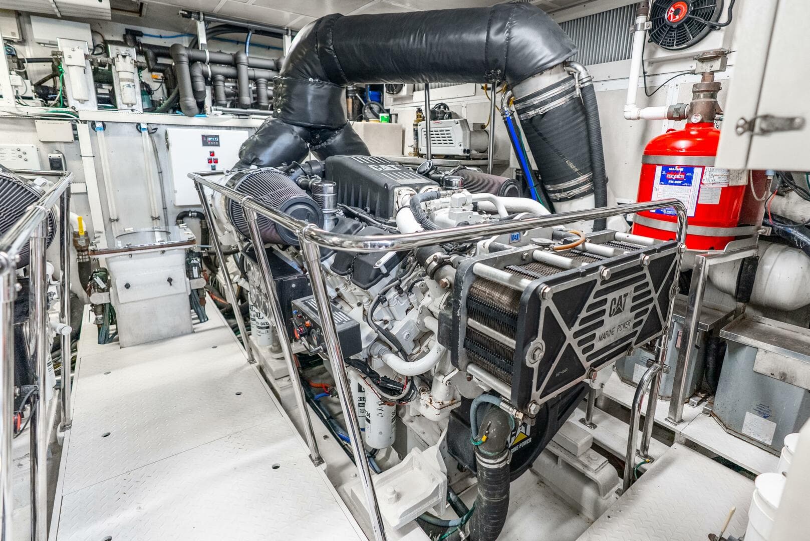 2010 Hargrave Raised Pilothouse