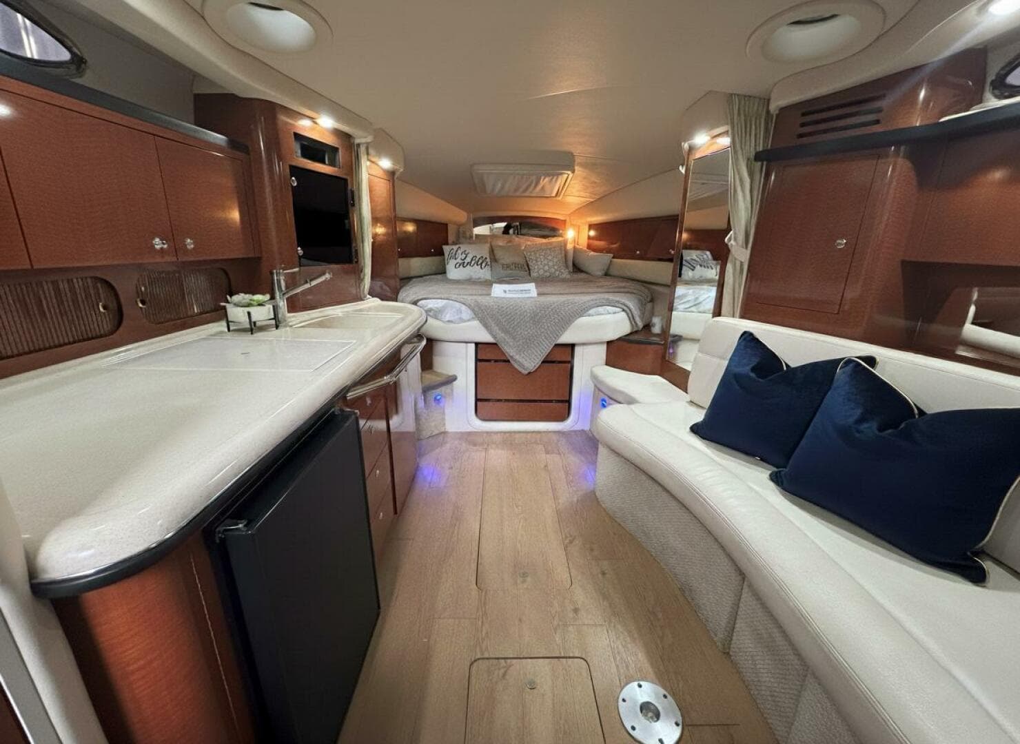 2004 Sea Ray 340 Sundancer