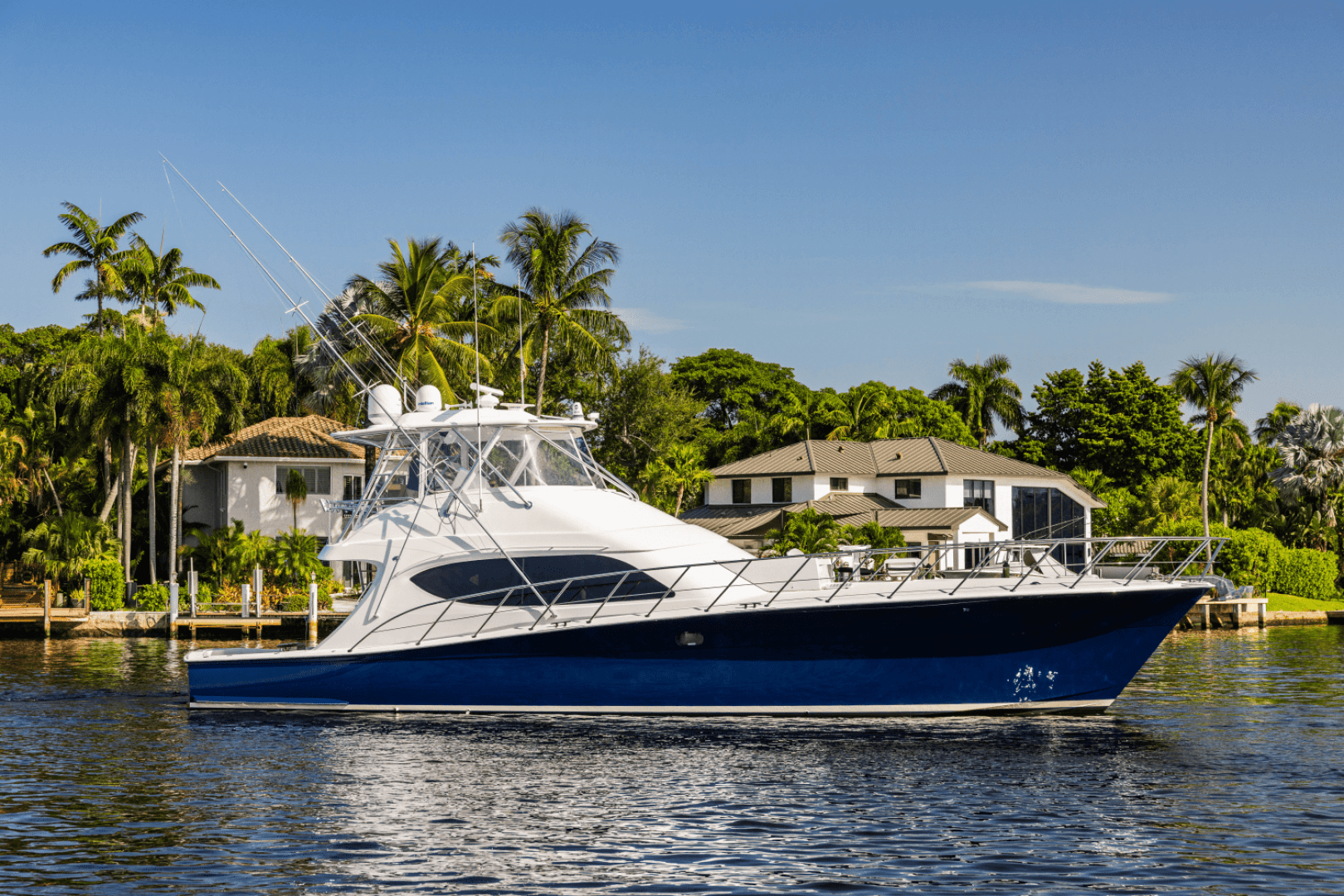 2015 Hatteras GT63
