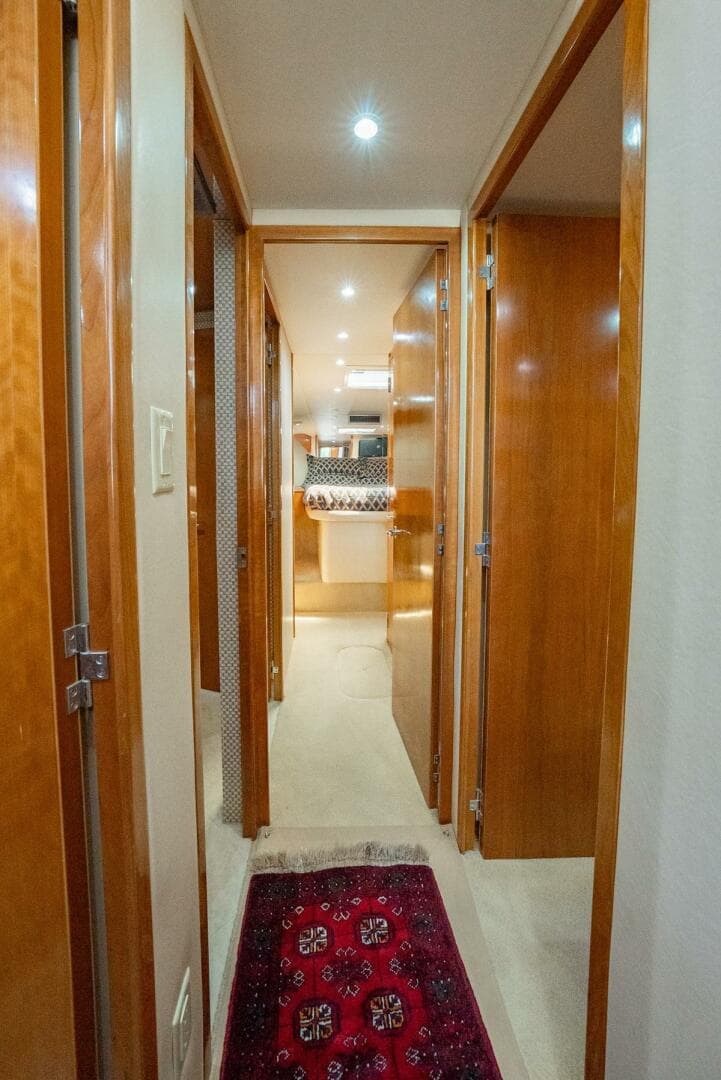 2001 Hatteras 50 Convertible