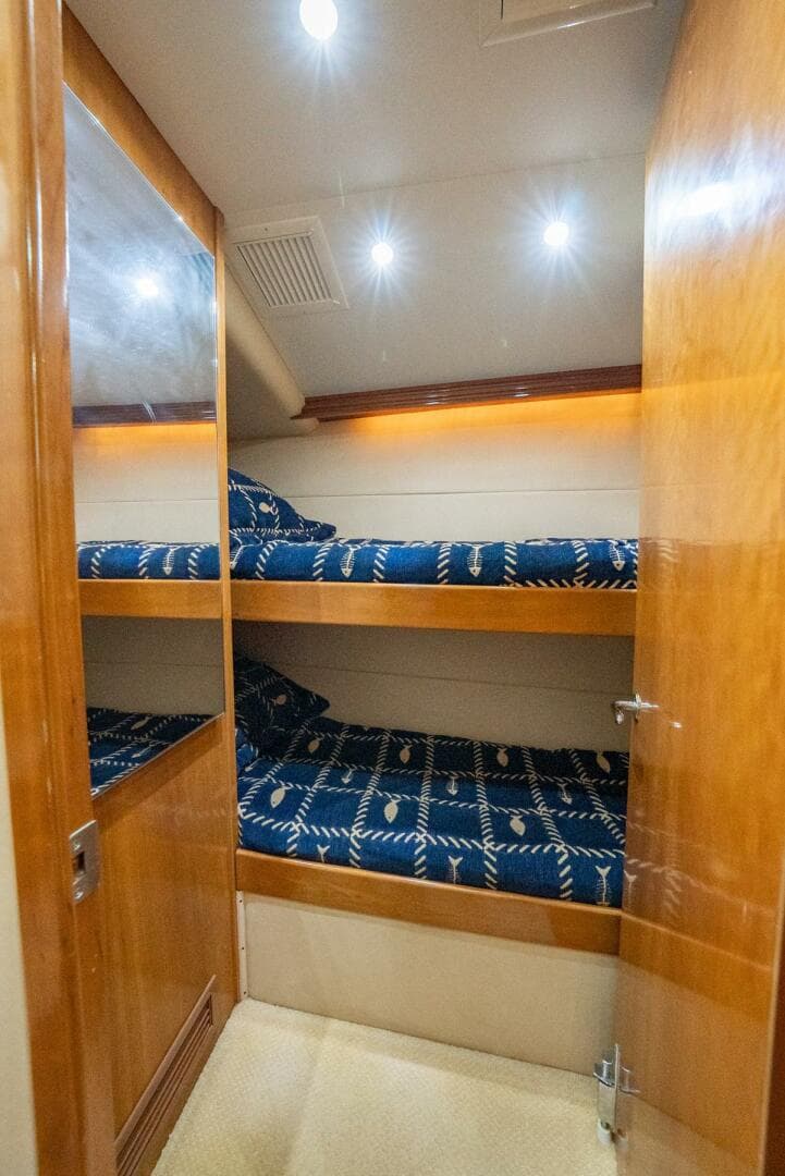 2001 Hatteras 50 Convertible