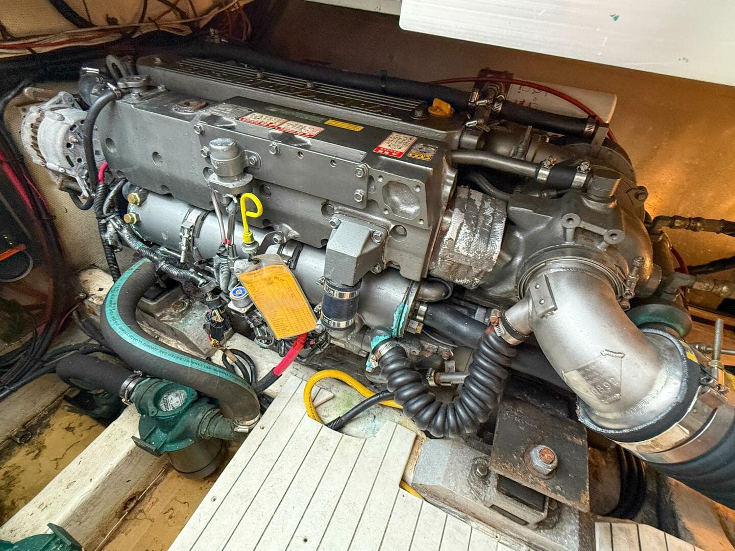 2002 Legacy 34 Express Twin Jet