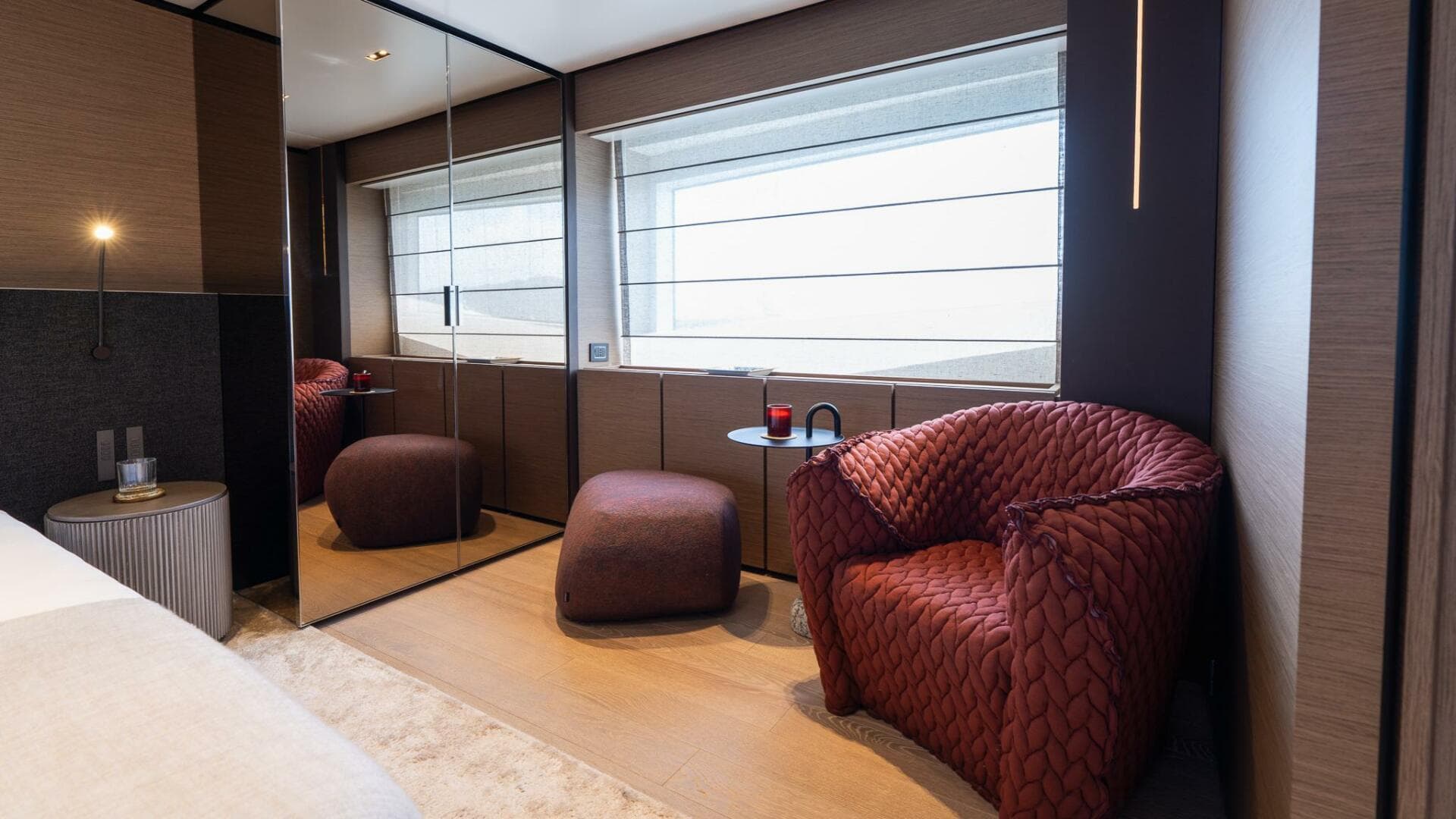 2024 Custom Line Navetta 33