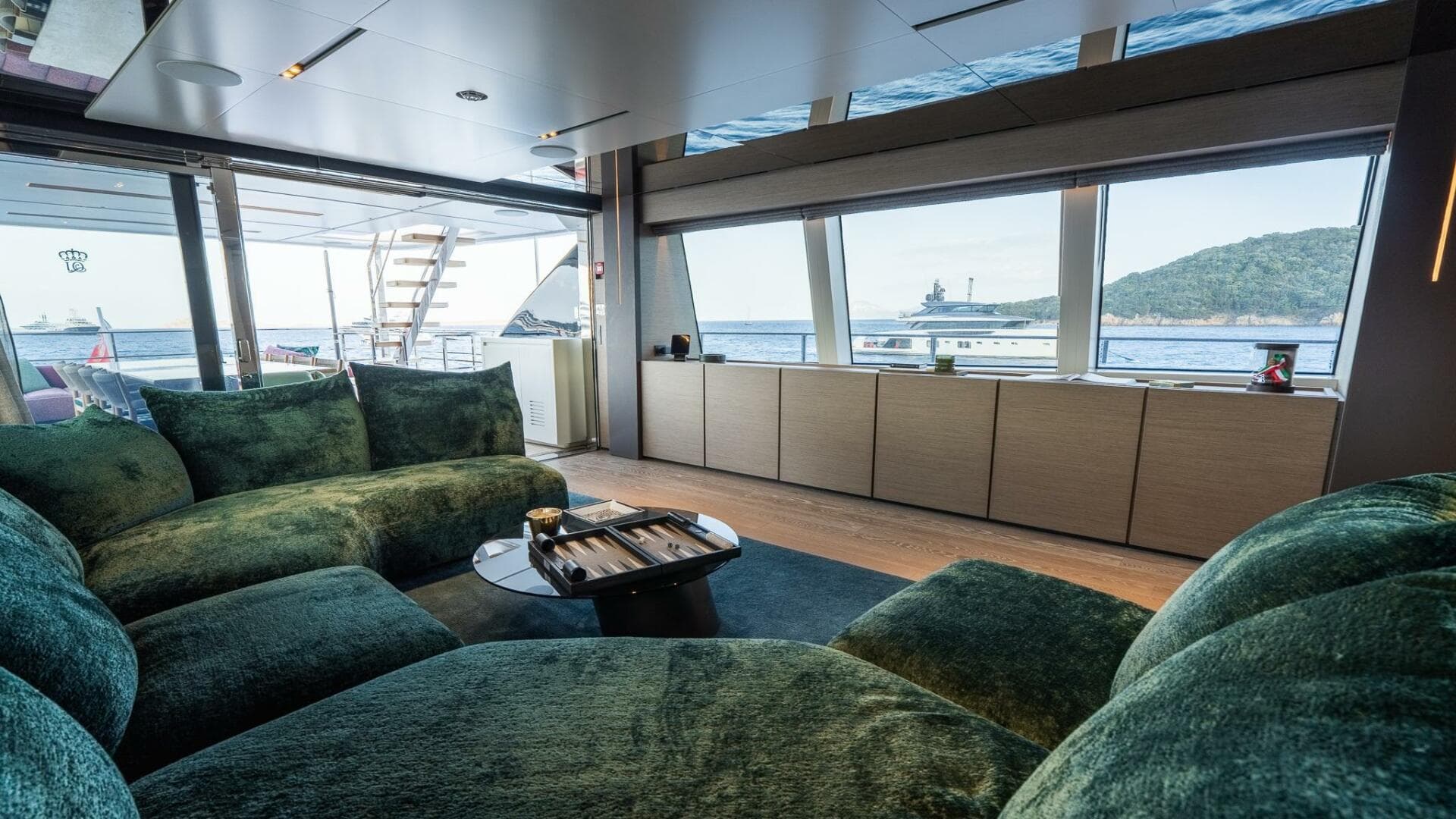 2024 Custom Line Navetta 33