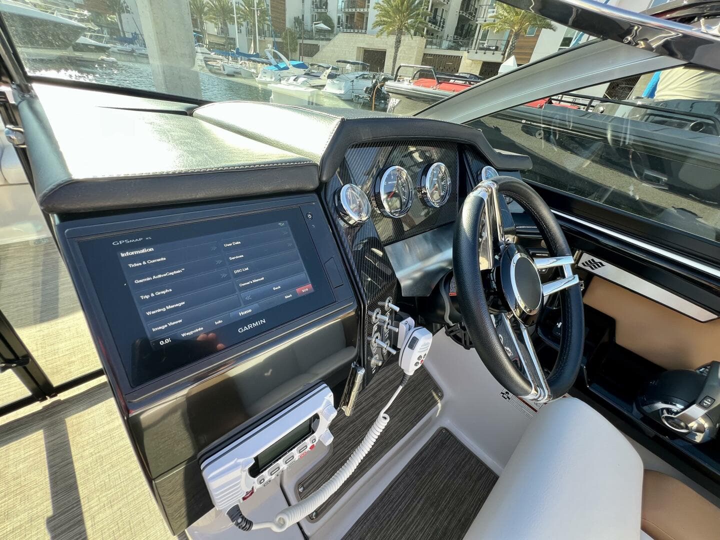 2019 Four Winns H290