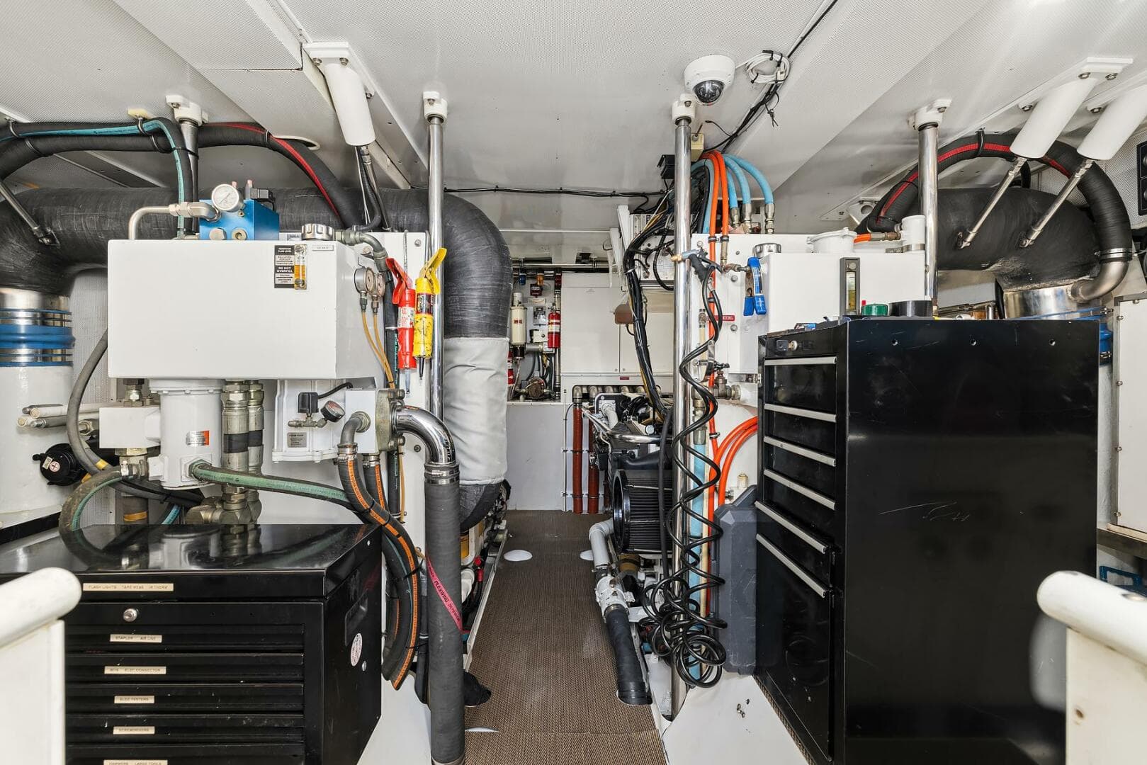 2001 Rayburn Custom Yachts Flush Deck