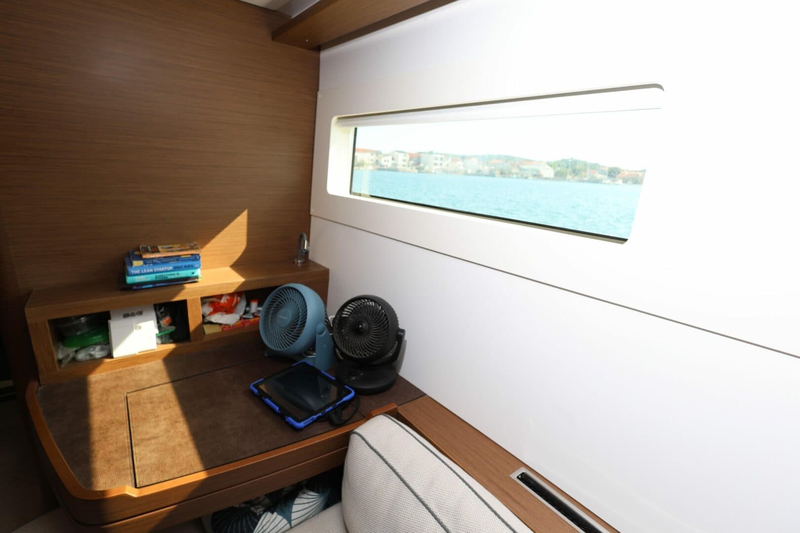 2020-lagoon-46-sail-9906407-20250830010440131-4.jpg