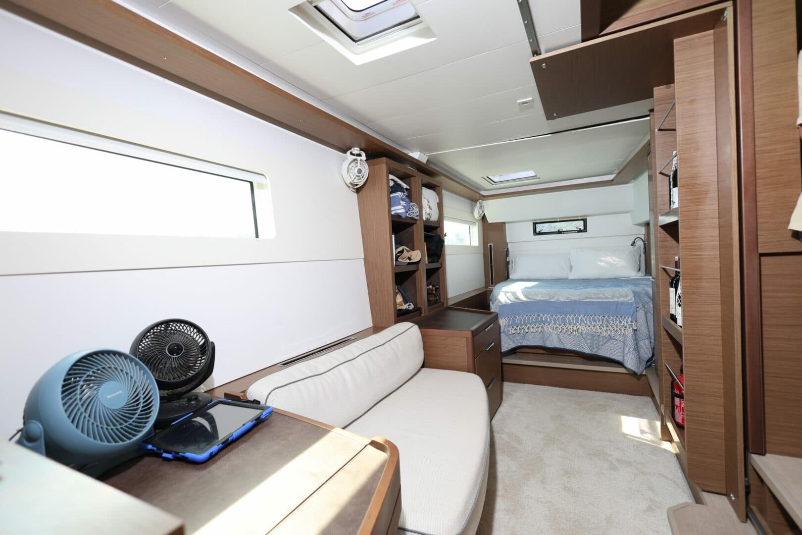 2020-lagoon-46-sail-9906407-20250830010437262-1.jpg