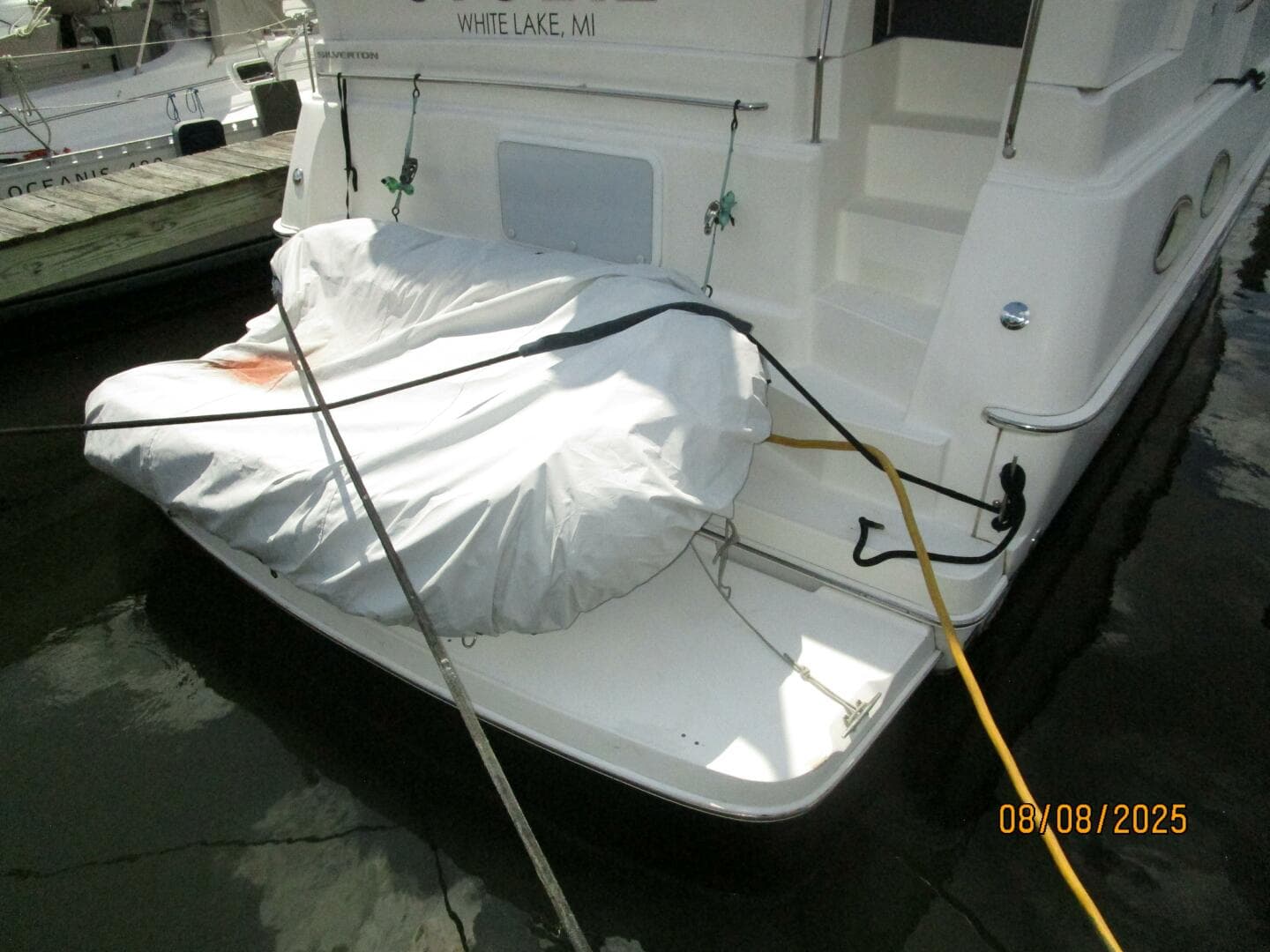 39' Silverton swimplatform