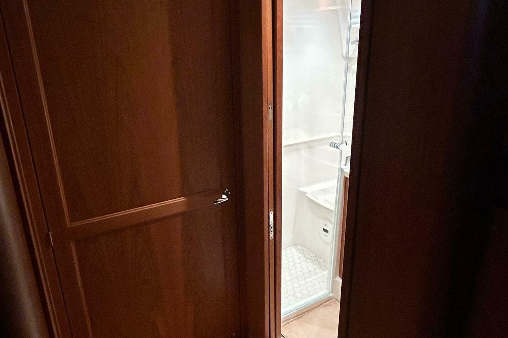 2022 Sabre 45 Salon Express