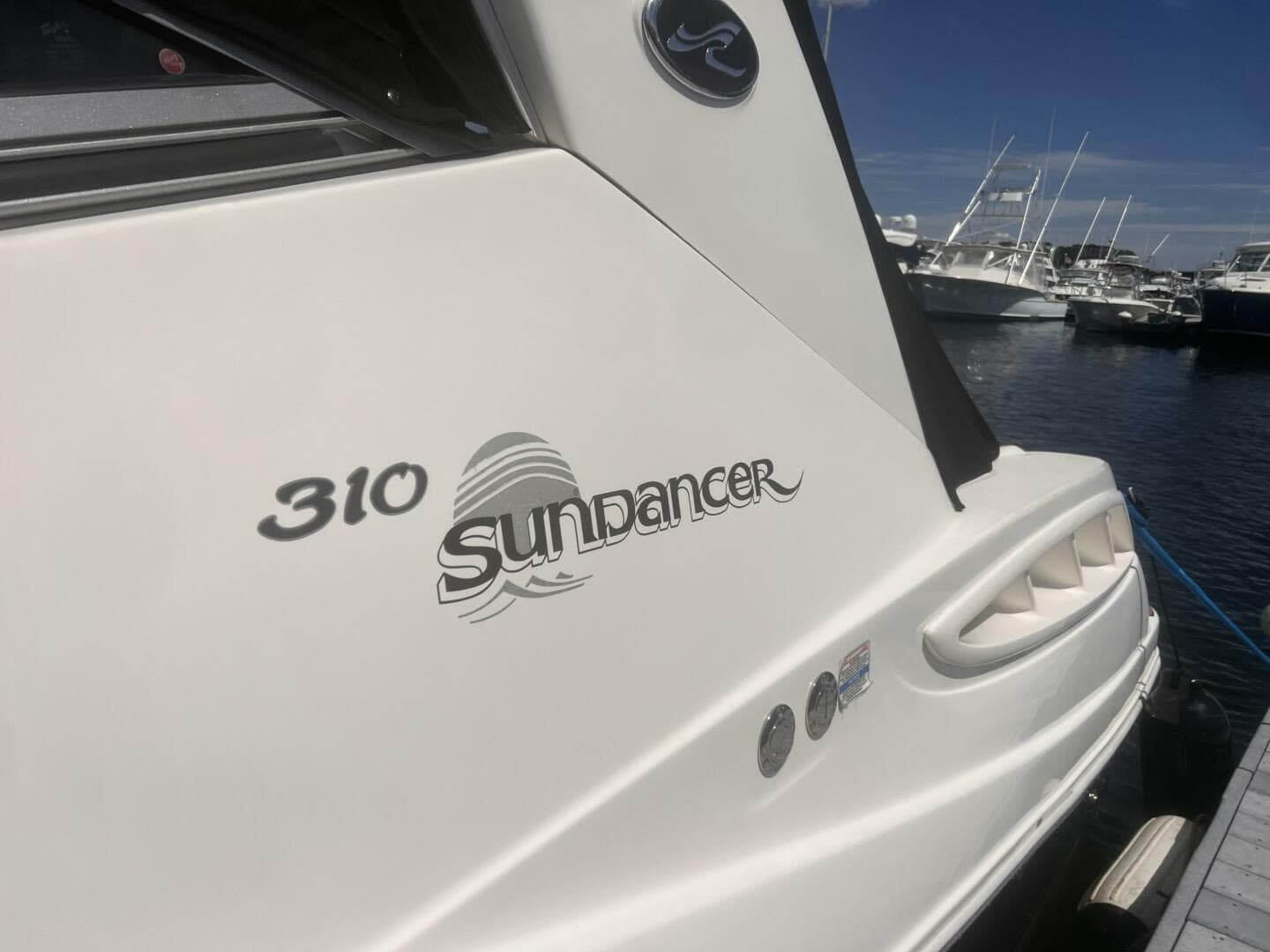 Sundancer 310 Logo Port