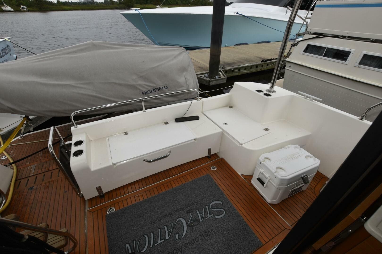 2023 Beneteau Swift Trawler 41 Fly