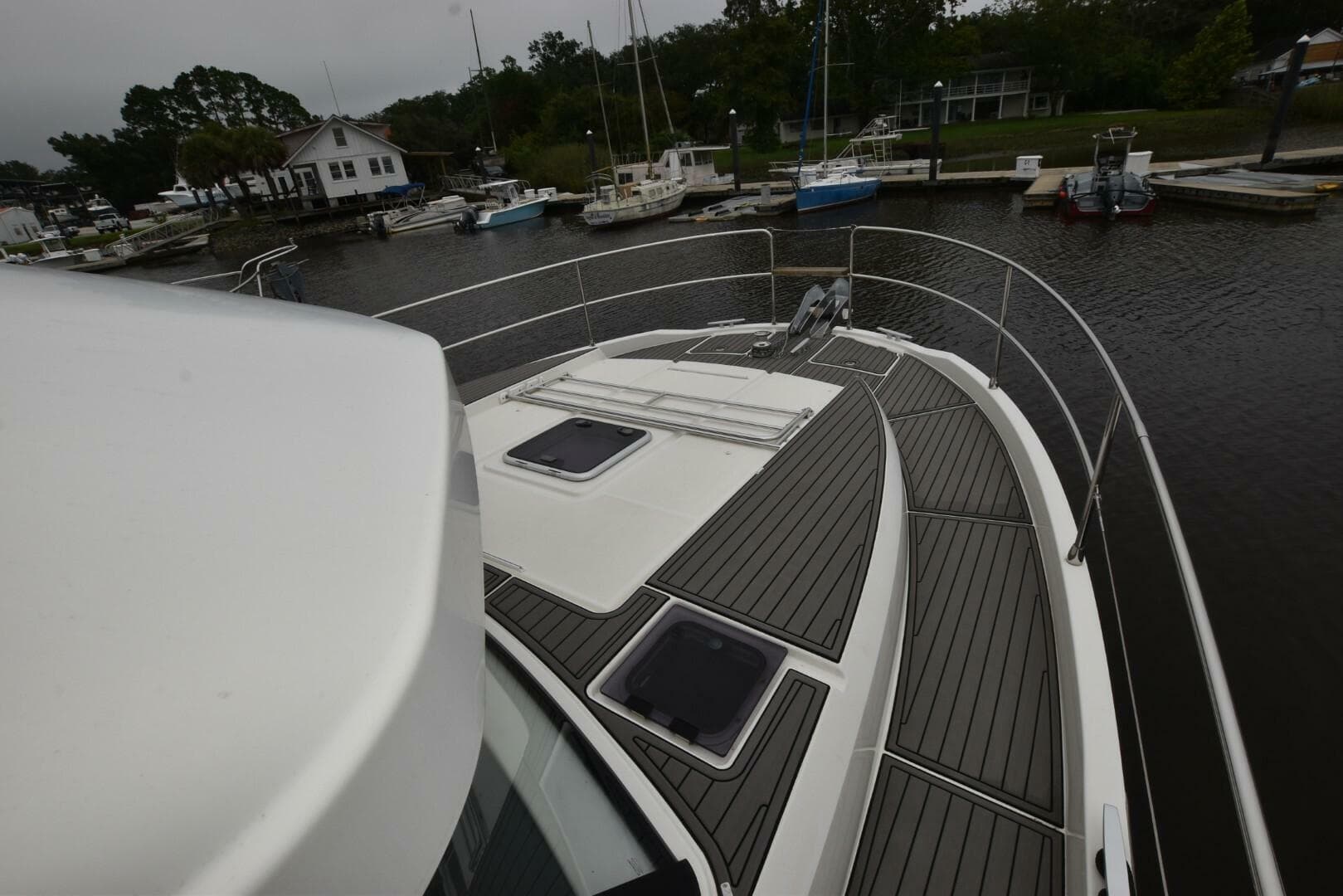 2023 Beneteau Swift Trawler 41 Fly