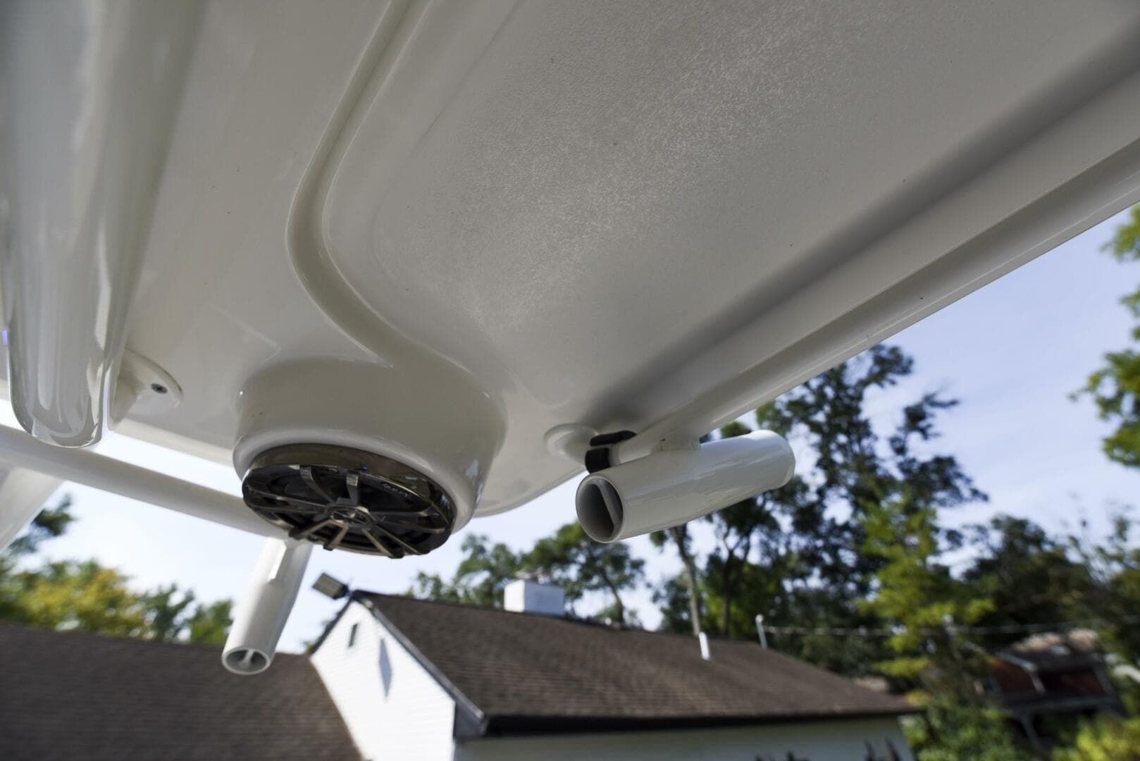 2022 Ranger 2360 Bay