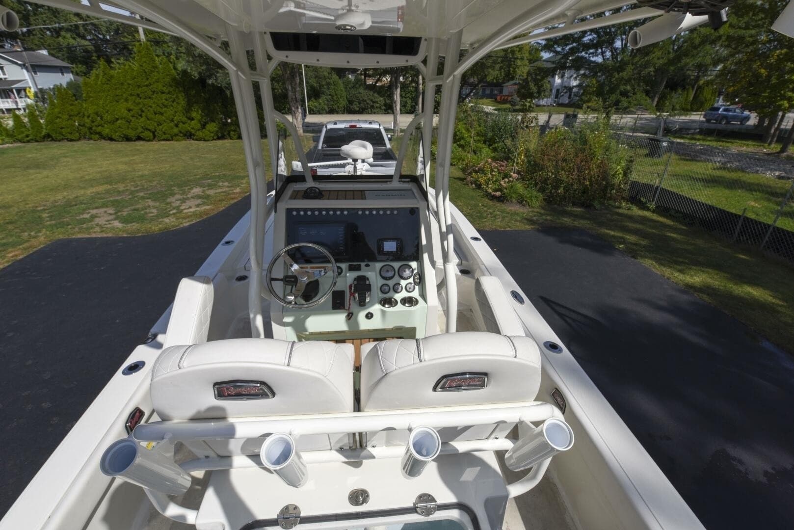 2022 Ranger 2360 Bay