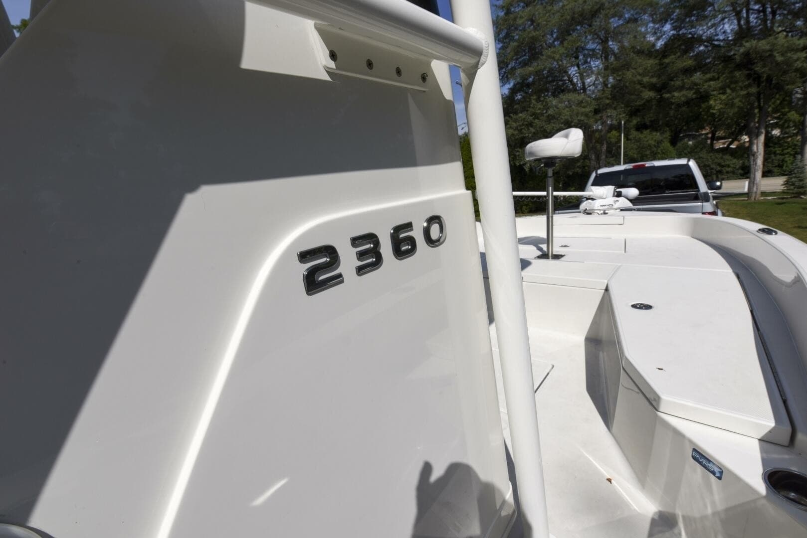 2022 Ranger 2360 Bay