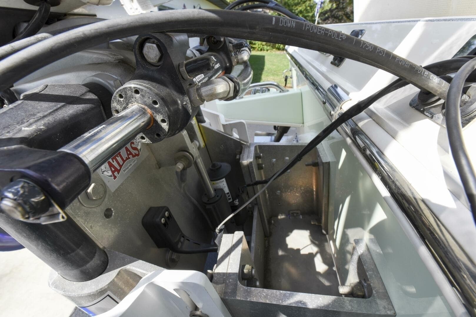 2022 Ranger 2360 Bay