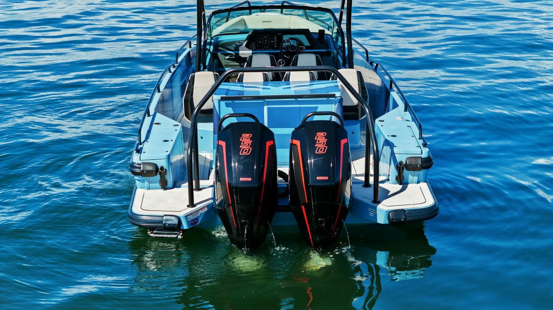 2022 Axopar Brabus Shadow 500 TT - Stern