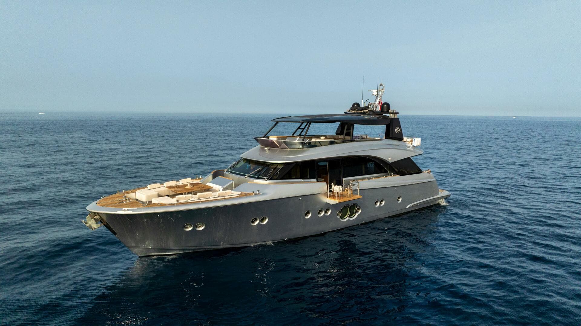 2013 Monte Carlo Yachts 