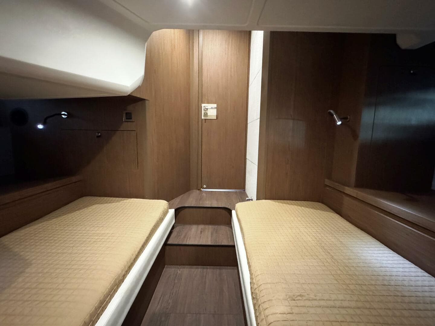 2016 Beneteau Gran Turismo 40