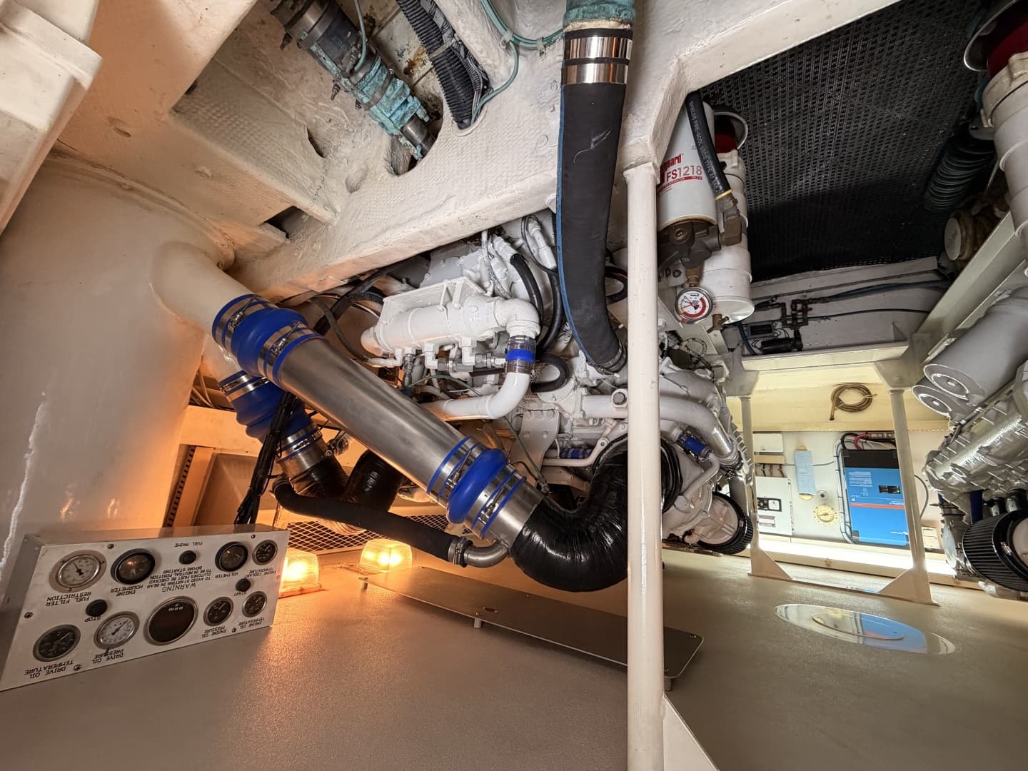 1994 Viking 50 Convertible