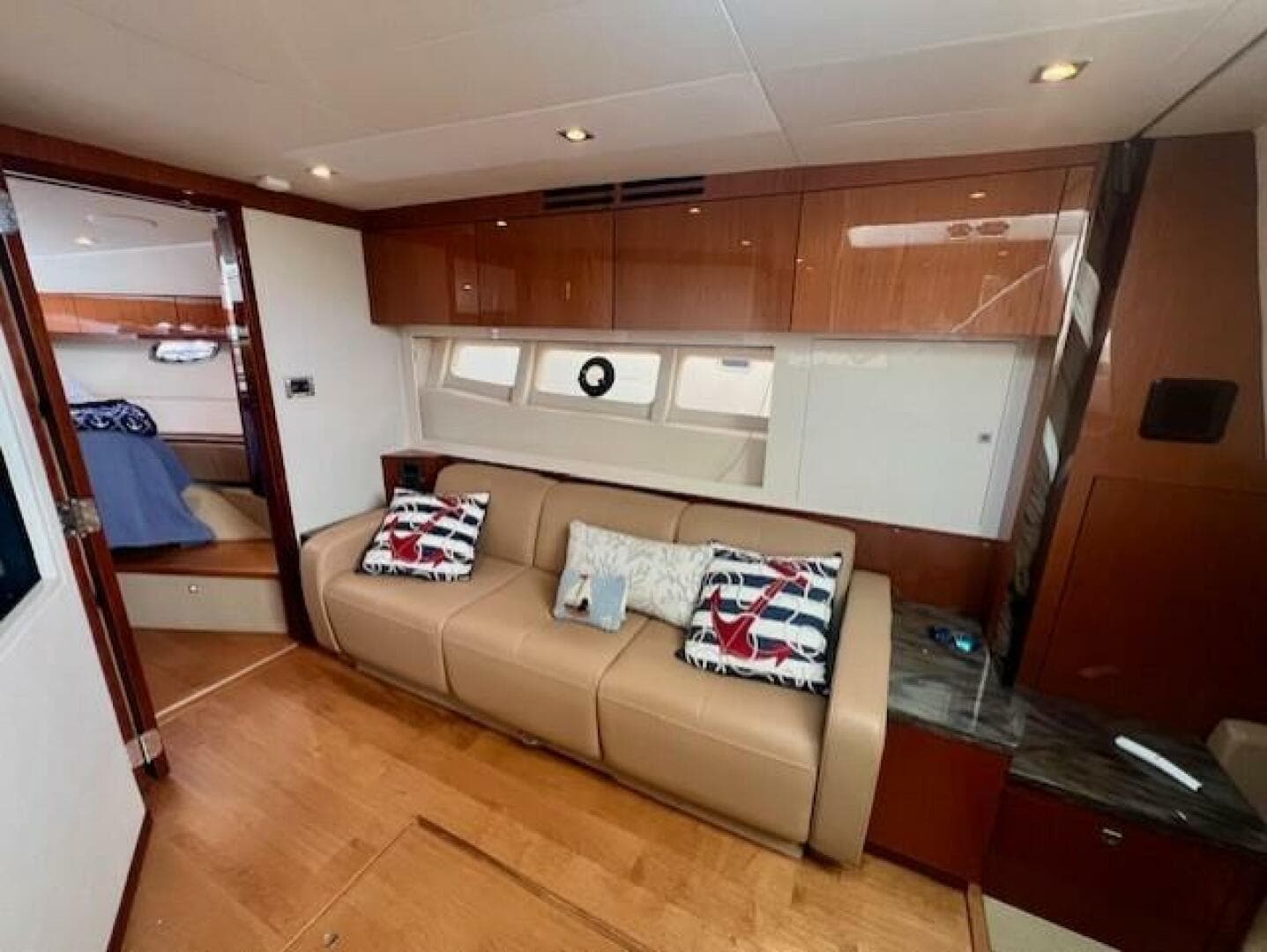2013 Sea Ray 410 Sundancer