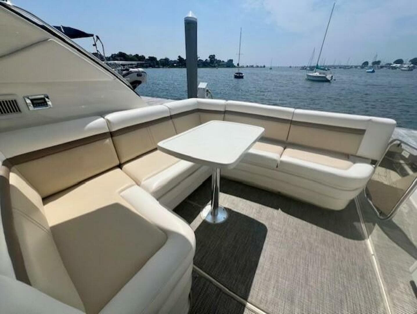 2013 Sea Ray 410 Sundancer