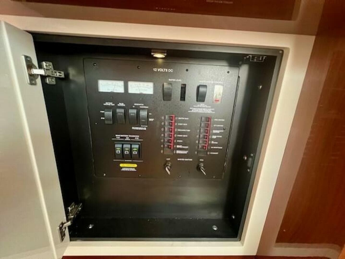 2013 Sea Ray 410 Sundancer