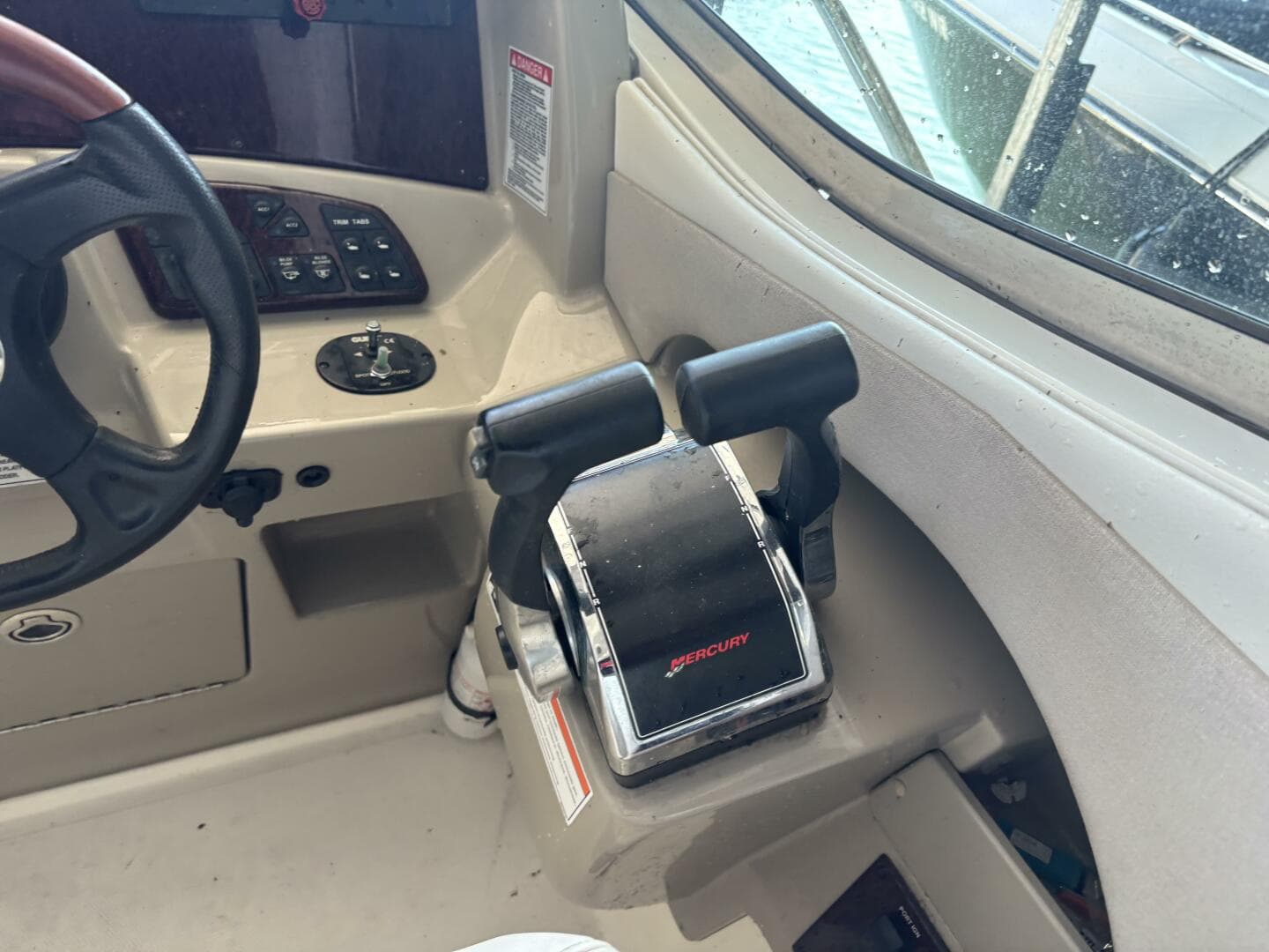 2008 Sea Ray 290 Sundancer