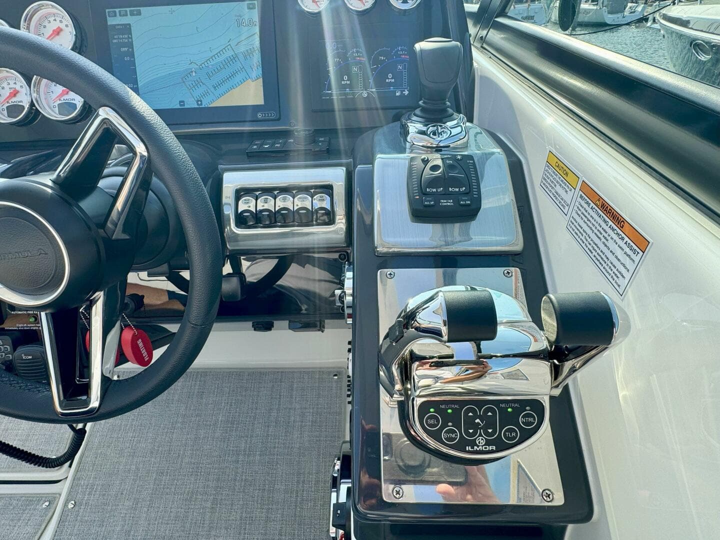 2024 Formula 350 Crossover Bowrider