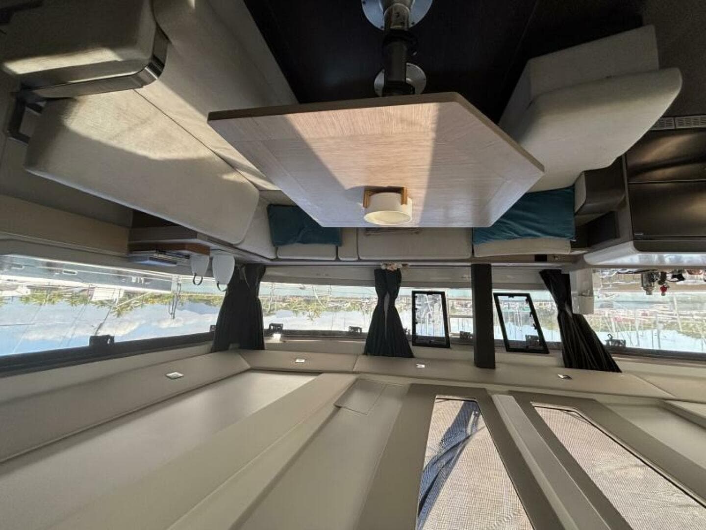 2022 Fountaine Pajot Tanna 47