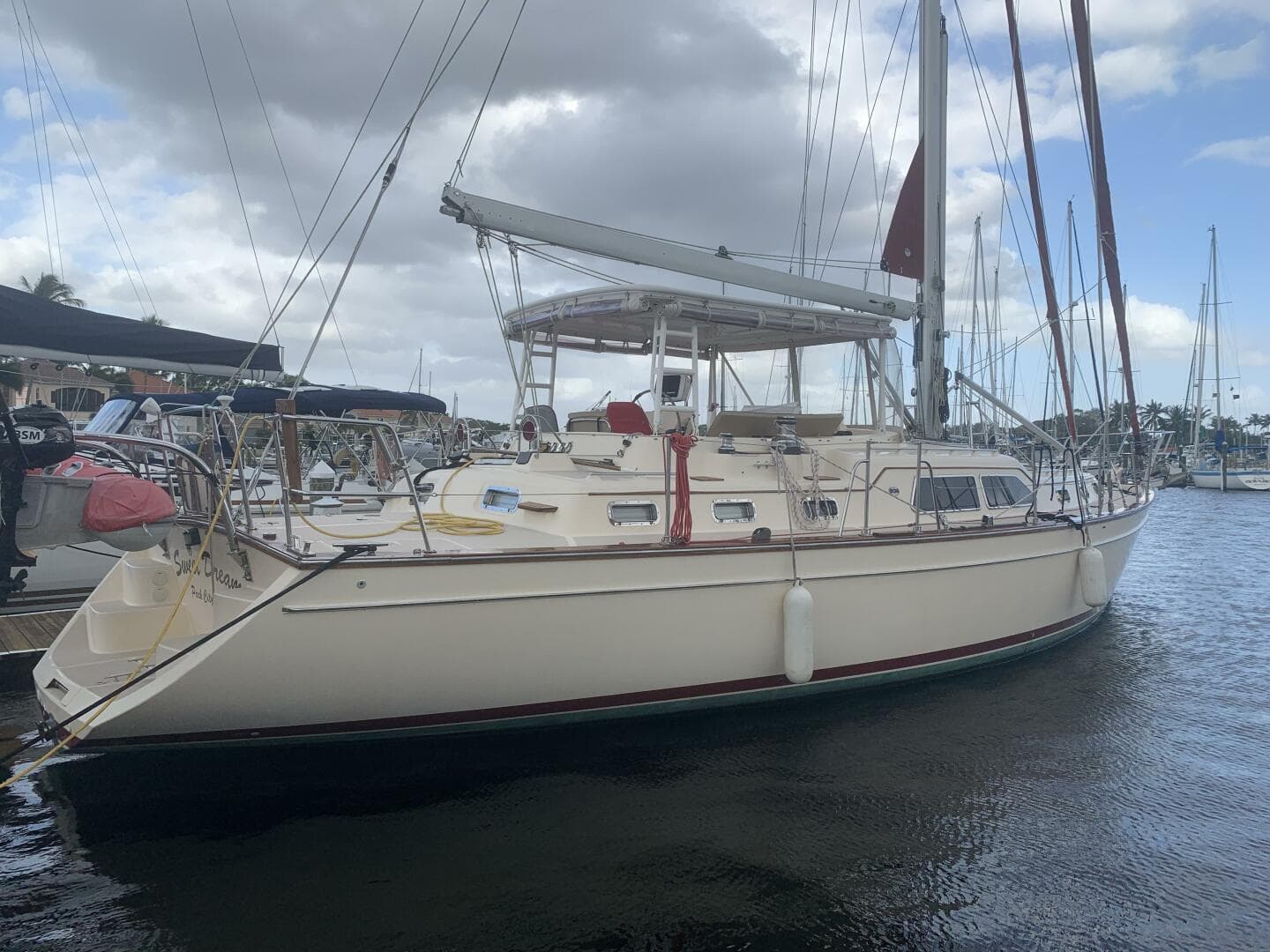 2005 Island Packet 485