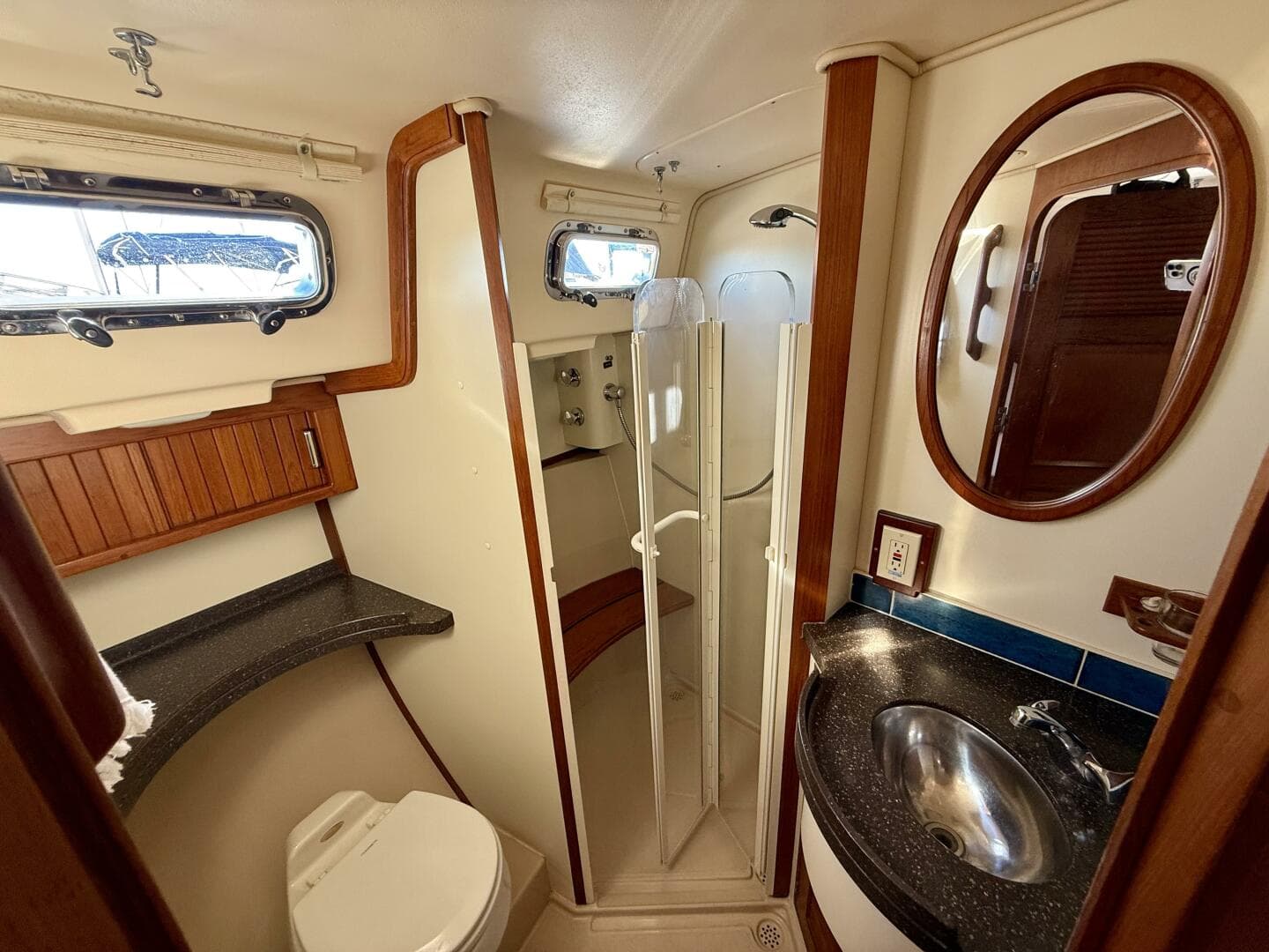 2005 Island Packet 485