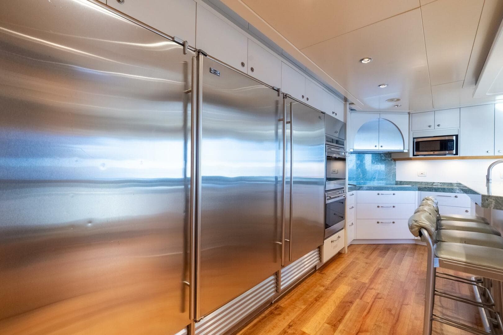 2001 Delta Marine Tri-Deck