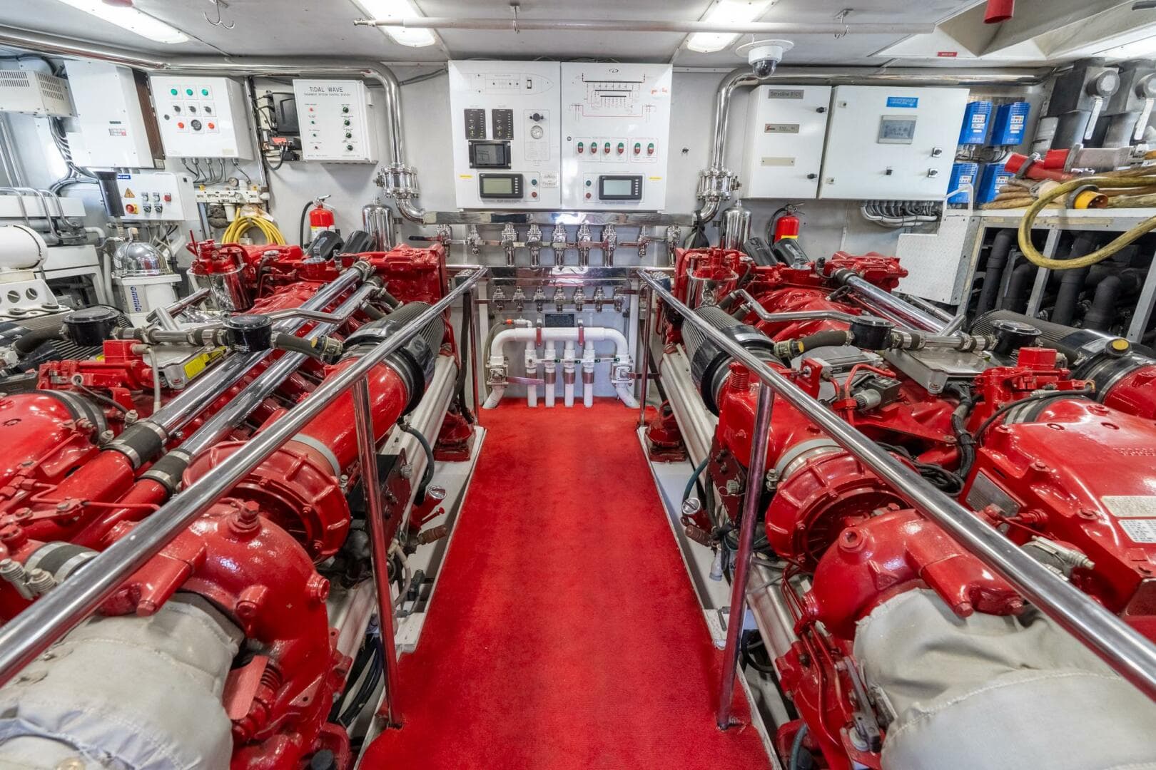 2001 Delta Marine Tri-Deck