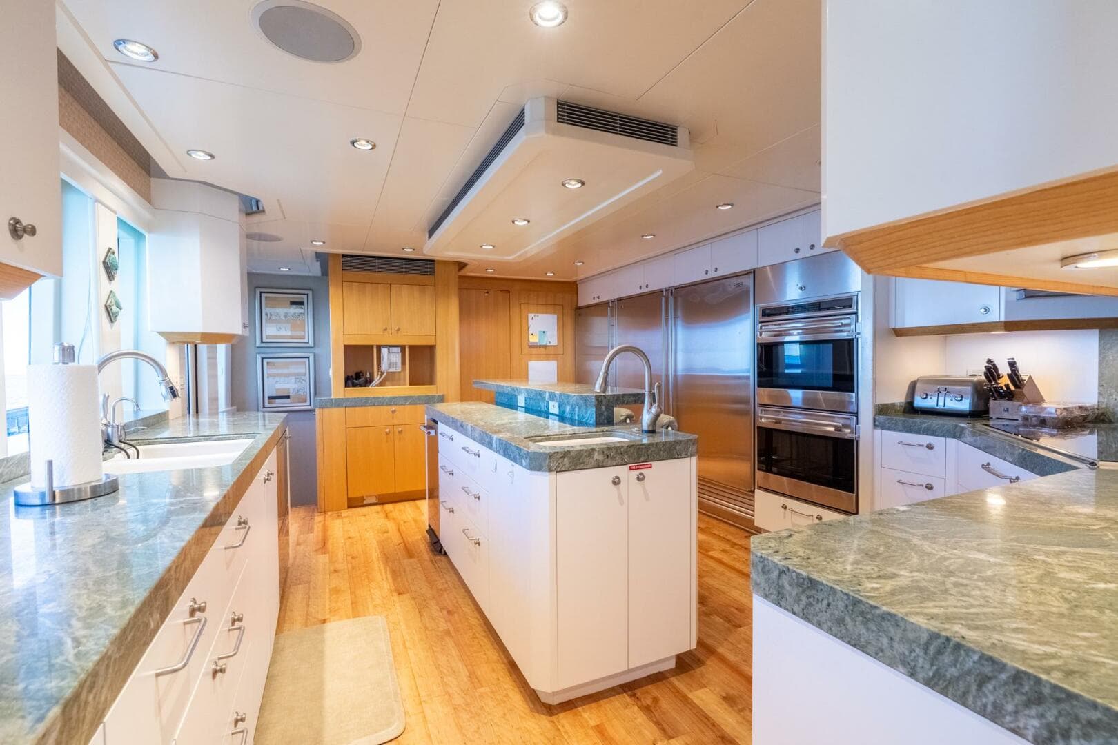 2001 Delta Marine Tri-Deck