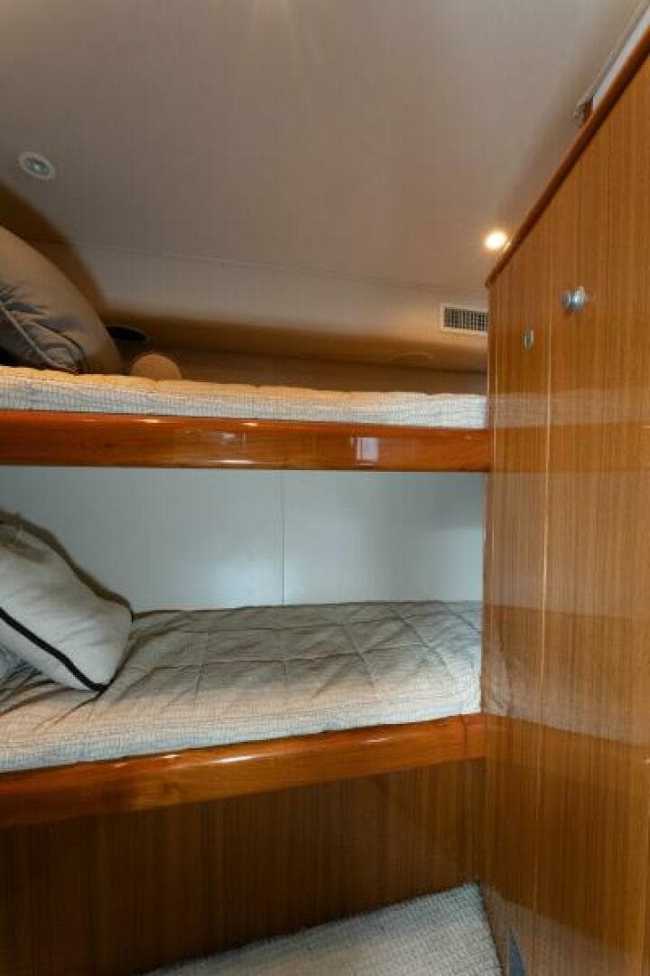 2009 Viking 45 Open Wig Wag